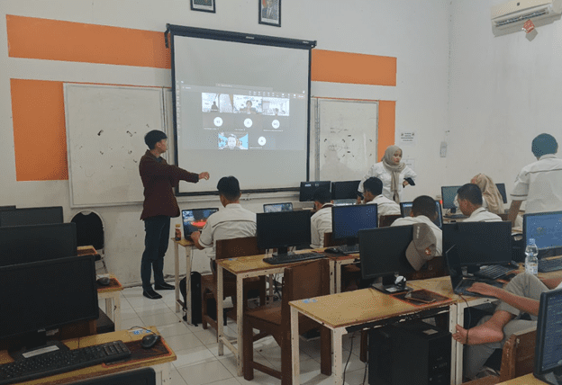 Menciptakan Flappy Bird dengan Construct 3 di SMK Semen Gresik